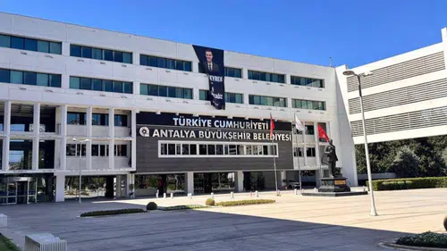 Sırada Antalya belediyesi var: Çok sayıda gözaltı kararı
