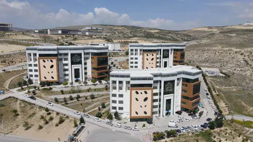 Konya’daki bu üniversite geri adım atacak mı? Öğrenciler tepkili