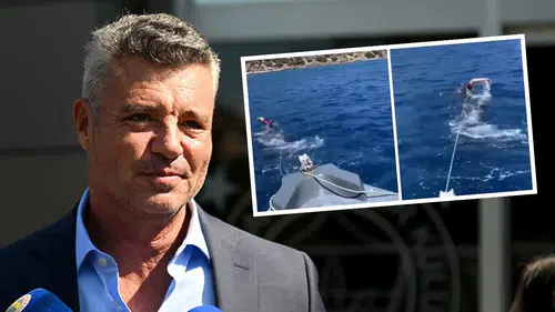 Sadettin Saran'ın yüzerek çektiği bot satılıyor: Dudak uçuklatan fiyat