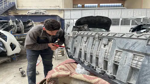 Herkes onu sanayide kaportacı biliyor: Konyalı genç adını dünyaya duyurdu