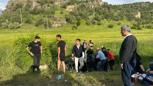 Feci kazada ortalık savaş alanına döndü: 3 ölü, 4 yaralı