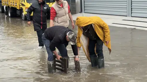 81 il için sağanak 5 ile ise sel uyarısı yapıldı