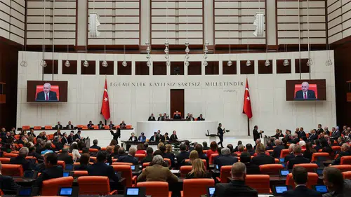 TBMM’nin çalışması süresi uzatıldı