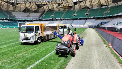 Konya stadyumu için iş makineleri sahnede: Sezona hazırlanıyor