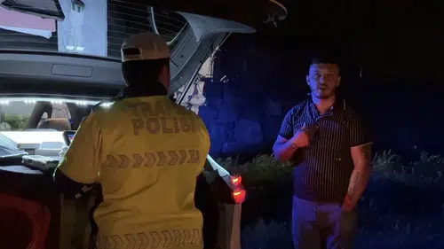 Bu da 'merak cezası: Yangını seyretmeye gitti yediği cezayla şok oldu
