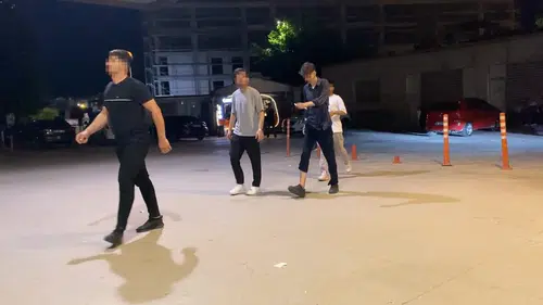Parkta pompalı tüfekli dehşet: Çok sayıda yaralı var