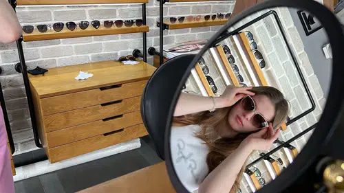 Güneşli havada hangi gözlük kullanılmalı: O gözlükler kör ediyor