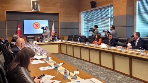Okul saldırılarında kritik sonuç: Anketler siber zorbalık diyor