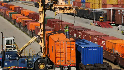 TCDD özel sektöre mi açılıyor: Lojistik tren hatlarında yeni dönem sinyali