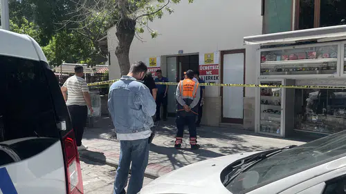 Konya'daki bir tuvalette sır ölüm: Temizlik görevlileri buldu