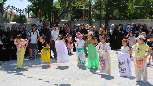 Konya'da çocuklar Meram'ın yeşiline yakışan festivalde eğlendi