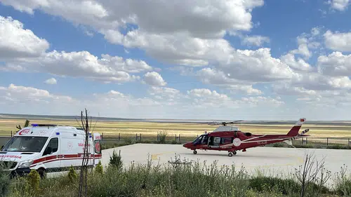 Konya'da ambulans helikopter kalp krizi geçiren hasta için havalandı