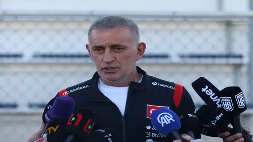İbrahim Hacıosmanoğlu'ndan Montella ile "Yola Devam" kararı