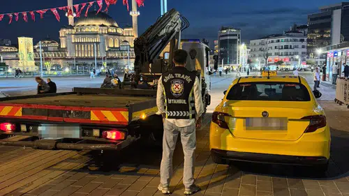 Taksimetre açmadı hayatı karardı: Ünlü yayıncıdan 10 dakikada 7 bin TL almıştı