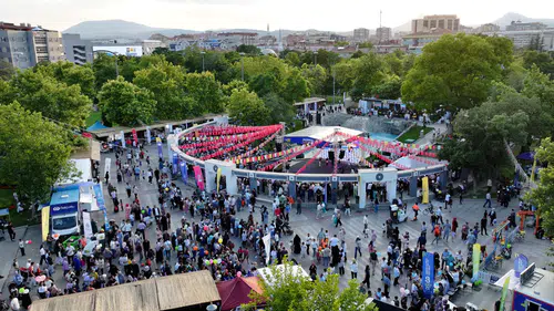 Konya'nın güzelliklerini yaşatan festival: Sazımda Söz Var