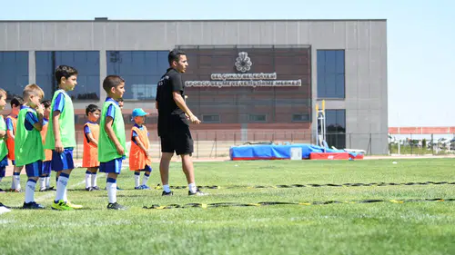 Konya ithal sporcular ile takım kurmuyor: Gençler şehri temsil ediyor
