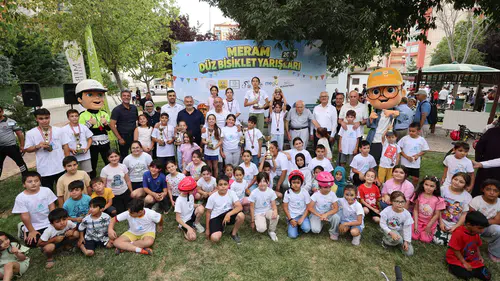Konya'da pedallar mahalle kültürünü yaşatmak için döndü