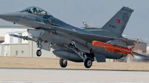 F-16'lar neden bu kadar sık düşüyor: Komplo teorileri ve gerçekler