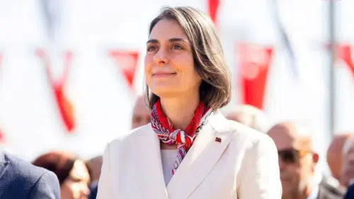 Üsküdar Belediye Başkanı Sinem Dedetaş tutuklandı
