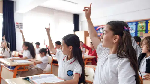 Adres taşıyan velilere kayıt şoku: Belge getiremeyen kuraya girecek