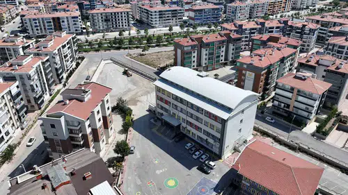 Konya'da okullar yeni döneme hazırlanıyor: Karatay çalışıyor