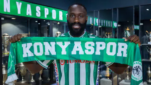 Konyaspor, Arthur Masuaku'yu resmen açıkladı: 2 yıllık imza