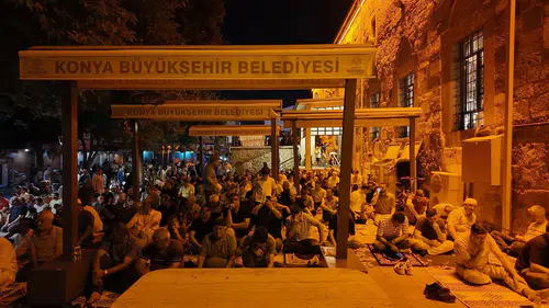 Konya'da Mevlid Kandili coşkusu