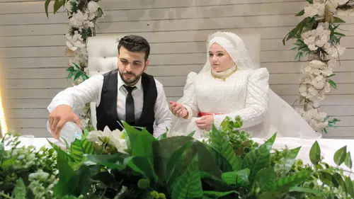 Konya'da Taşkın ve Karabakla aileleri evlatlarını evlendirdi