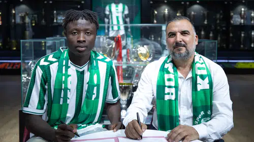 Konyaspor'dan geleceğe yatırım: Yıldız adayları imzayı atı
