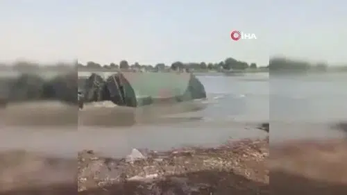 Mehmetçik Fırat Nehri'ne kelepçeyi vurdu: Türkiye Suriye'de "ilerliyor"