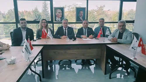 Konya’da 31 ilçede aynı anda start aldı: Anahtar Parti sahaya indi
