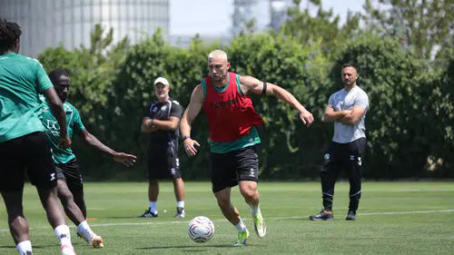 Konyaspor hazırlıklarına ara vermeden başladı: Rakip Fenerbahçe