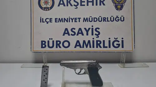 Konya'da düğünü izleyen polis ekipleri havaya ateş açanları suçüstü yakaladı