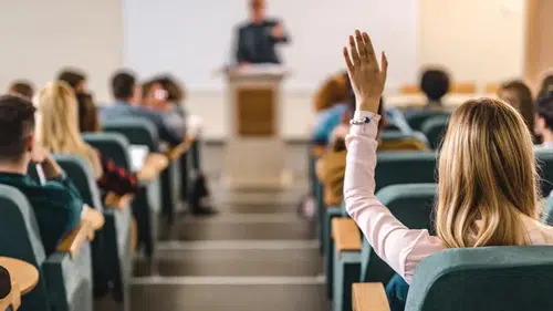 Binlerce kişi bekliyordu: Öğrenci affına yürürlükte