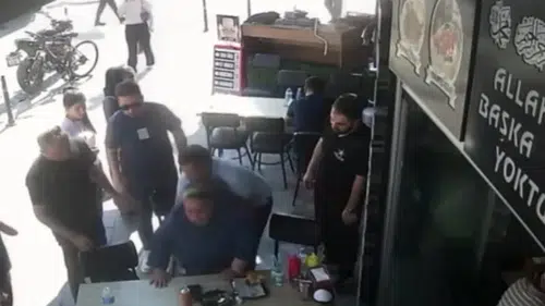 Konya'da kahraman Polis, bir kadının hayatını kurtardı