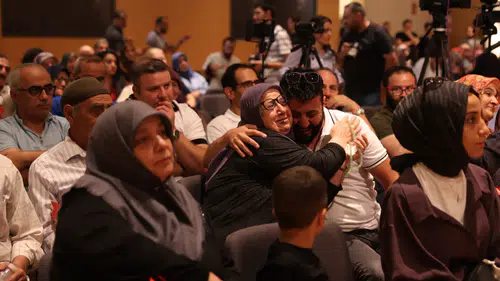 Konya'da duygusal kura çekilişi: Gözyaşları umre için aktı
