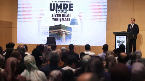 Konya'da öğrenciler, siyer bilgileri ile ailelerine umre hediyesi kazandırdı