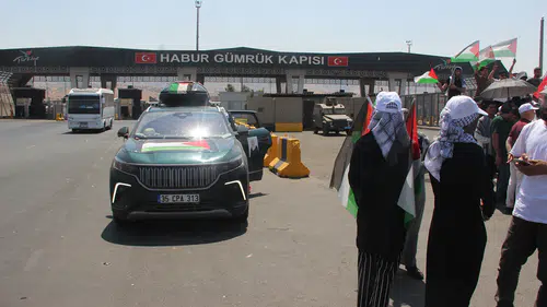 Yolları Konya'dan da geçmişti: Hükümet izin vermedi geri döndüler