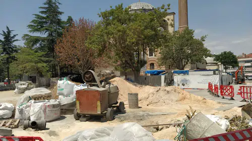 Konya’nın tarihi merkezi adeta şantiyeye döndü