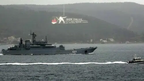 Askeri caydırıcılık mı, diplomasi mi: Türkiye'nin güvenliği iki deniz arasında