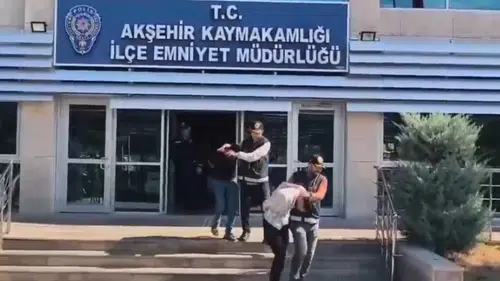 Manisa'da dolandırdılar, Konya'da altınlarla yakalandılar