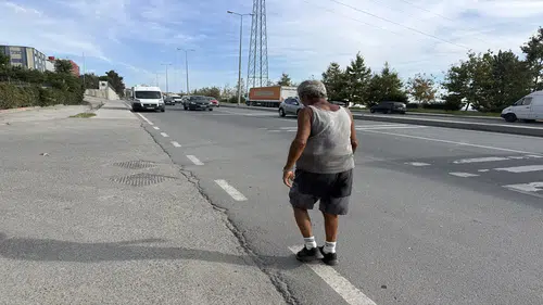 Yerli ‘Forrest Gump’: 68 yaşında, 6 yıldır günde 30 kilometre yürüyor