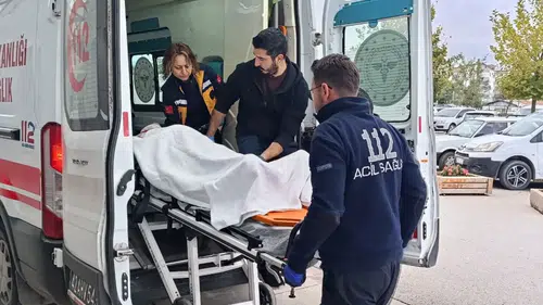 Kamyon kasasından düşen şahıs yaralandı