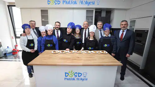 Konya'nın marka kurumu hizmet ve eğitim kalitesini tescilledi