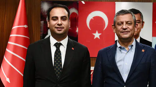 Konya siyasetinde hareketli saatler: Tutuklu başkan istifa etti