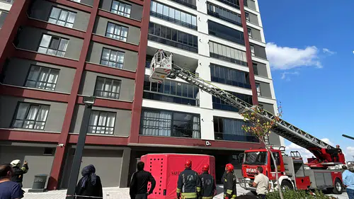 Konya'da intihara teşebbüs eden şahıs 10. katta sızdı