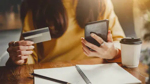 Kartla alış veriş yapıyorsanız dikkat: Ağustosta 3 trilyon TL’ye yaklaştı
