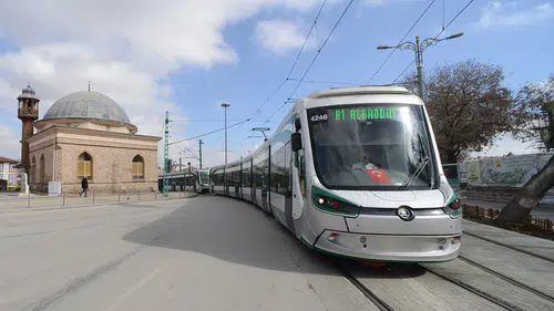 Konya'daki tramvay seferleri durdu: Ulaşım otobüsle yapılacak