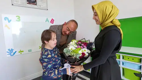 Konya'ya 3 Yıldır DOSD'luk yapıyor: Hayata +1 Değer Katan kurum