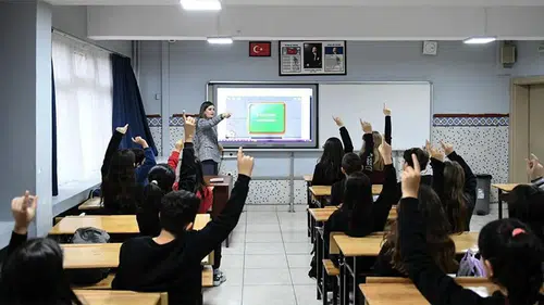 Öğretmen adaylarının sınav karnesi açıklandı: Durum hiç iç açıcı değil
